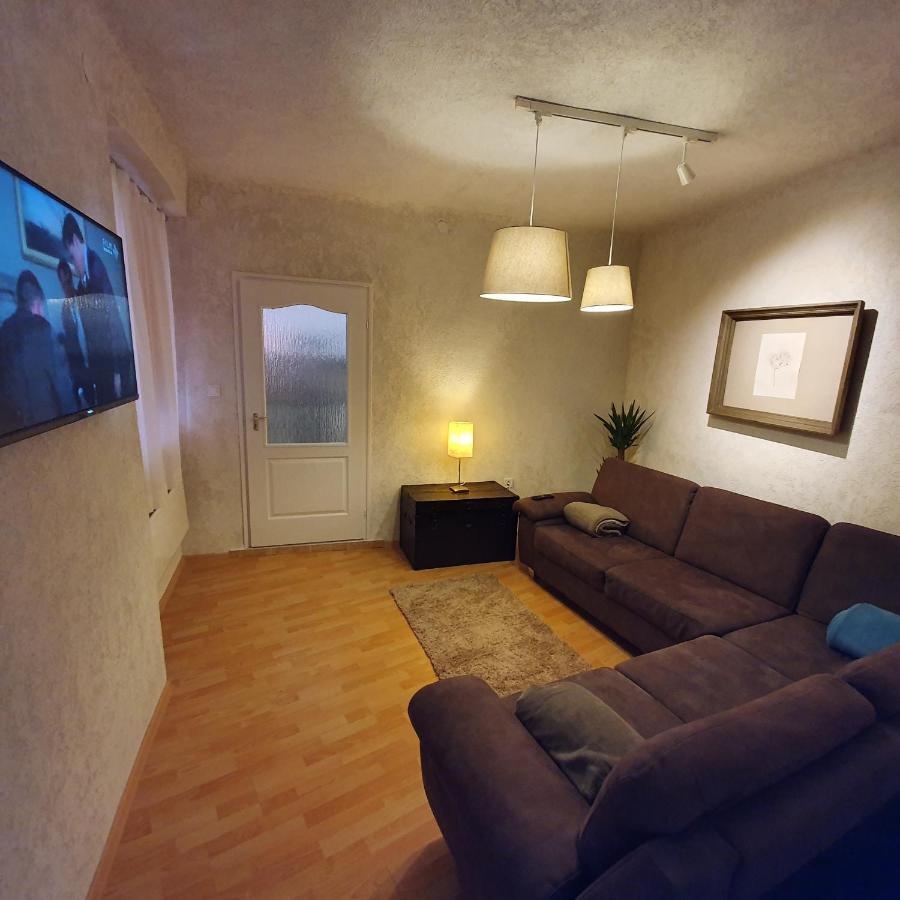 Corte Apartman Pápa المظهر الخارجي الصورة