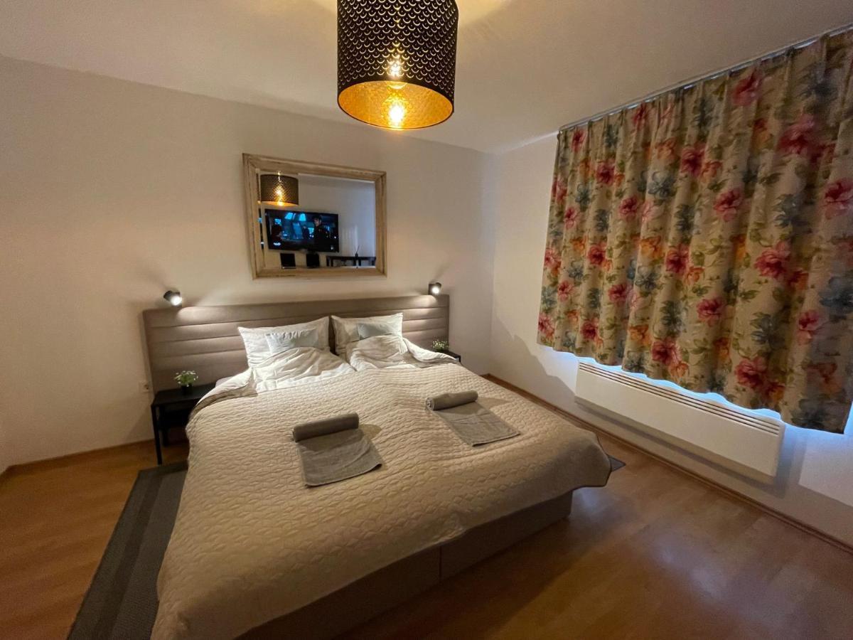 Corte Apartman Pápa المظهر الخارجي الصورة
