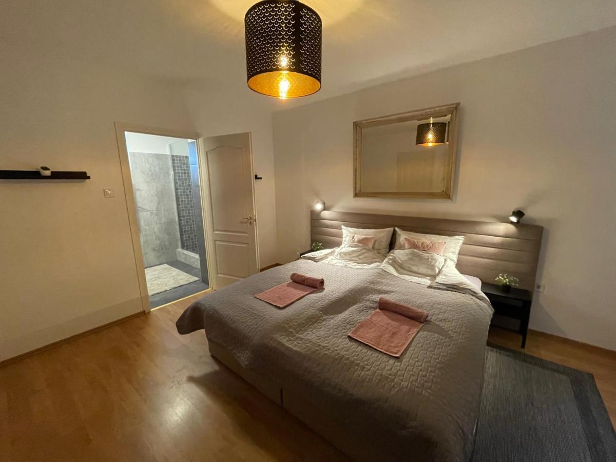 Corte Apartman Pápa المظهر الخارجي الصورة